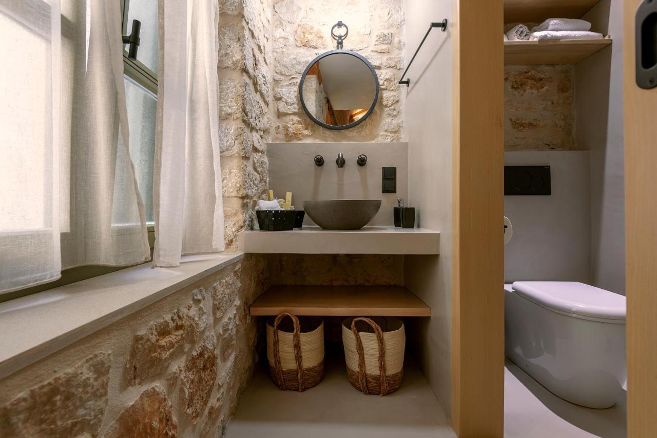 Villa Phaedra Chalki Town Buitenkant foto